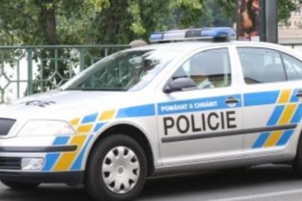 Policisté ohlídají klidný průběh Majálesu v Plzni