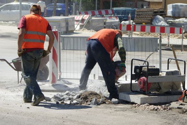 Dobrovského ulice uzavřena: 4,5 měsíce rekonstrukce a dopravní omezení