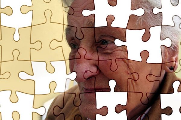 Nemocniční poradna si v úterý posvítí na Alzheimera