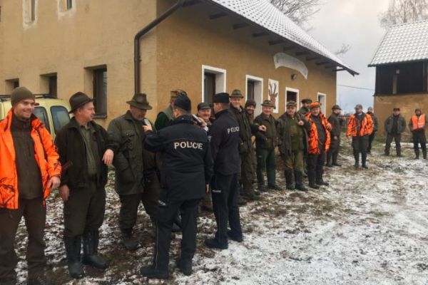 Sokolovsko: Policisté včera kontrolovali myslivce