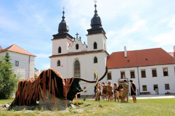 Dějepravné soutěžení v Muzeu Vysočiny Třebíč tentokrát s mamuty