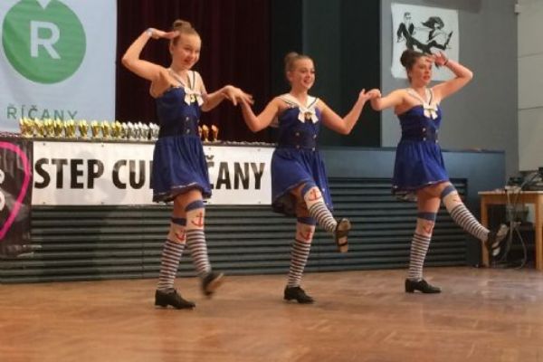 Plzeňští stepaři mají před festivalem skvělou formu, přivezli pět zlatých pohárů