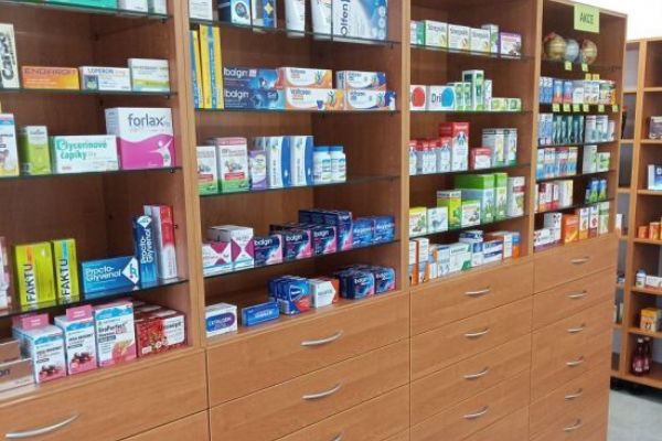 Domažlická nemocnice otevřela lékárnu v Poběžovicích