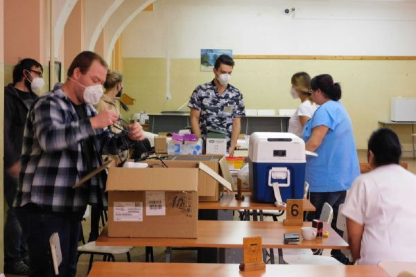Očkovací tým ve čtvrtek očkuje ve věznici Bory 800 lidí