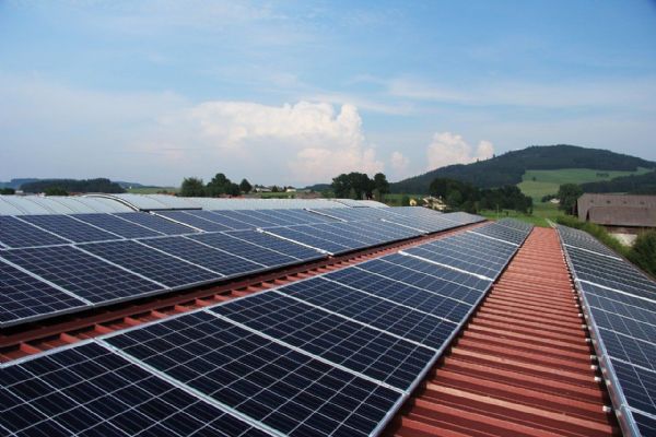 Západočeši montují solární panely