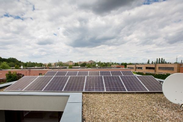 Rostoucí ceny energií v kraji vystřelily nahoru zájem o domácí fotovoltaiku