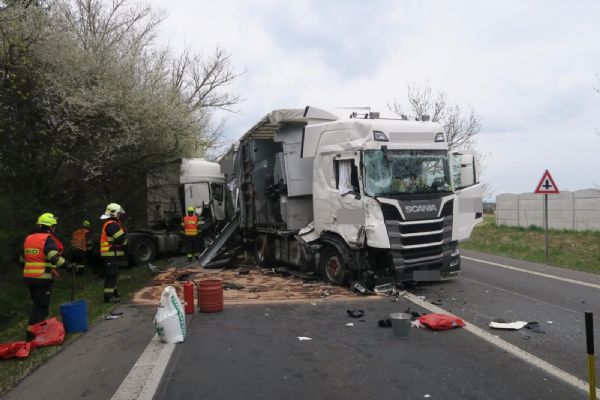 Region: Dopravní nehoda u Františkových Lázní