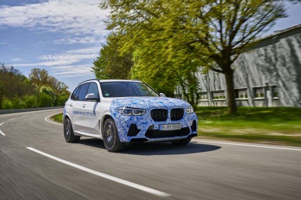 BMW i Hydrogen NEXT s pohonem na vodík