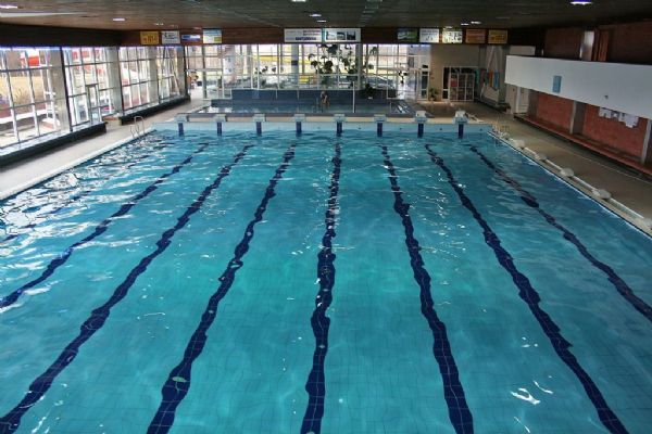Bazén v Jablonci dočasně zavírá