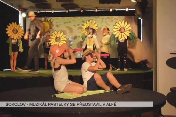 Sokolov: Muzikál Pastelky se představil v Alfě (TV Západ)