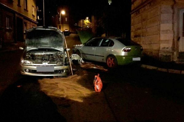Karlovarsko: O víkendu zasahovali hasiči u jedenácti dopravních nehod