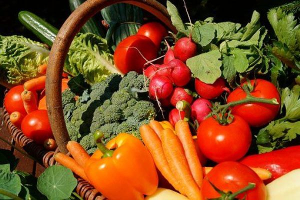 Karlovy Vary: Páteční farmářské trhy provoní čerstvá zelenina