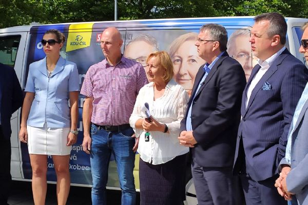 Koalice ODS a KDU-ČSL s podporou Soukromníků zahájila ostrou volební kampaň