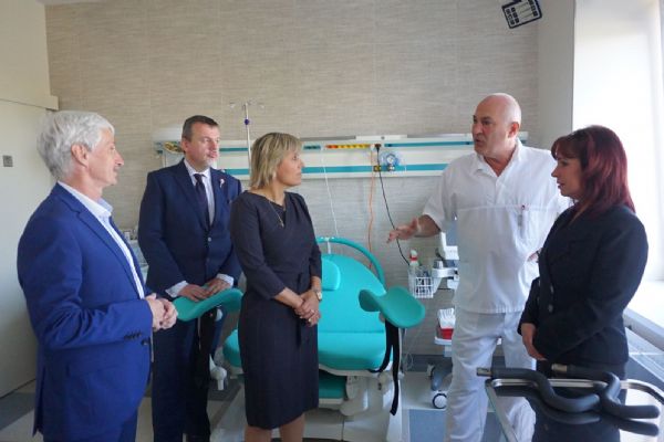 Kraj začíná 2. etapu přestavby porodnice v karlovarské nemocnici