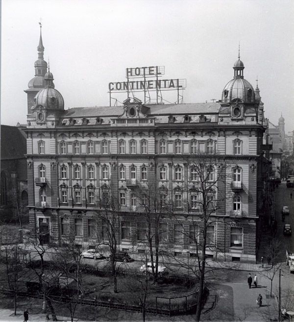 Hotel Continental po 76 letech vzpomíná na květnové dny roku 1945 