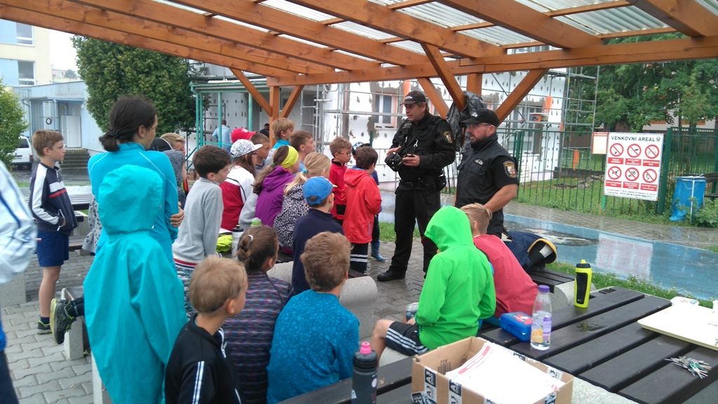 Městská policie Plzeň se během léta zúčastňuje příměstských letních táborů