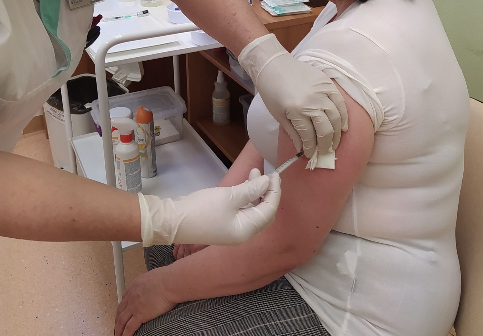 Poliklinika Agel Plzeň otevřela očkovací centrum proti covid-19