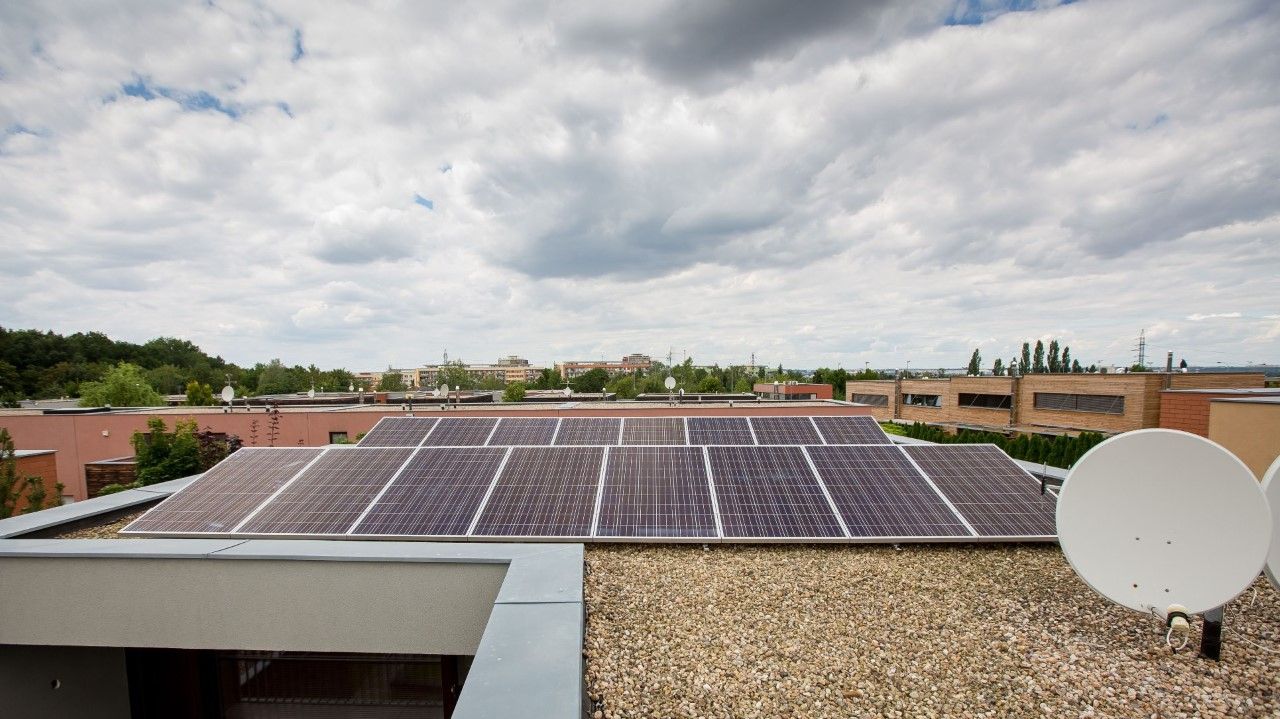 Rostoucí ceny energií v kraji vystřelily nahoru zájem o domácí fotovoltaiku