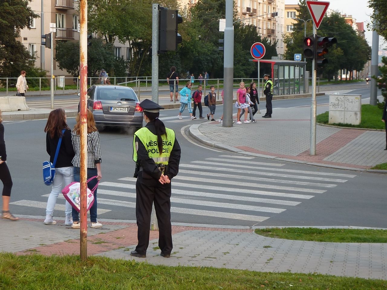 Školy v Plzni ohlídají strážníci