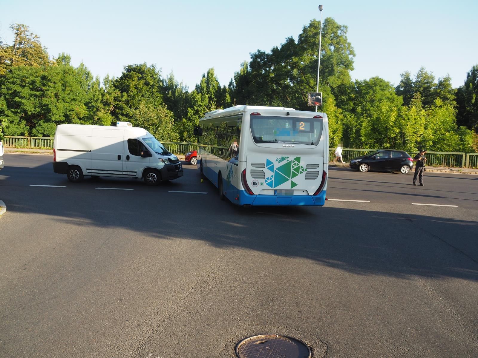 Karlovy Vary: Nehoda se obešla bez zranění