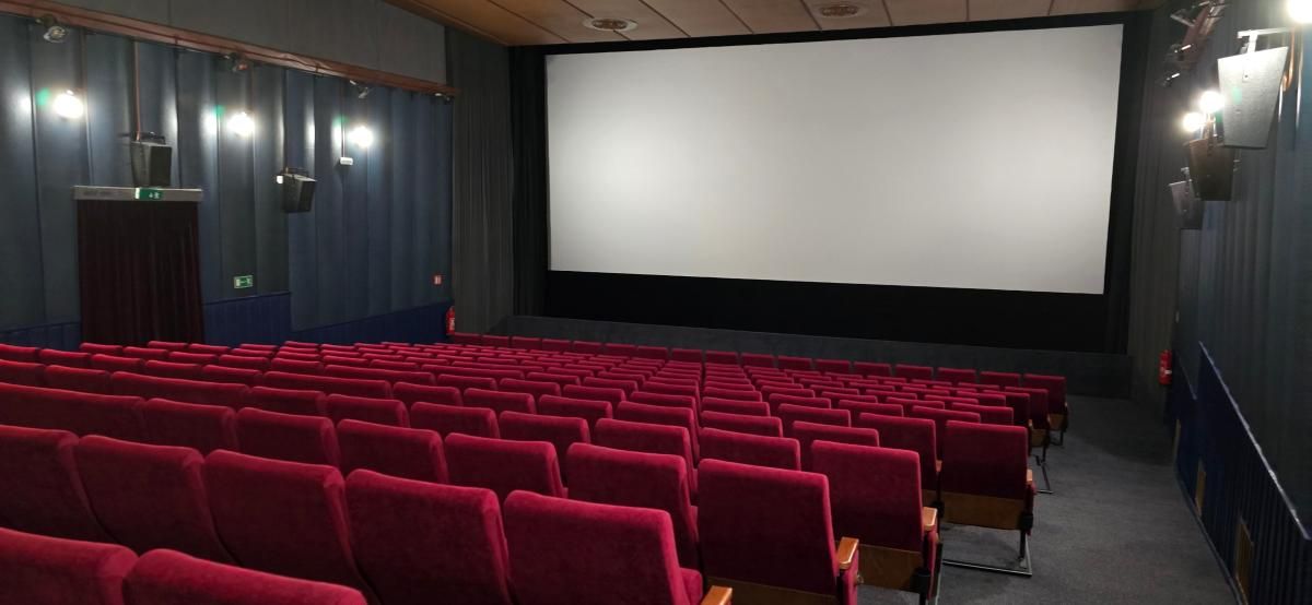 Karlovy Vary: Obnovené Kino Čas opět vítá diváky