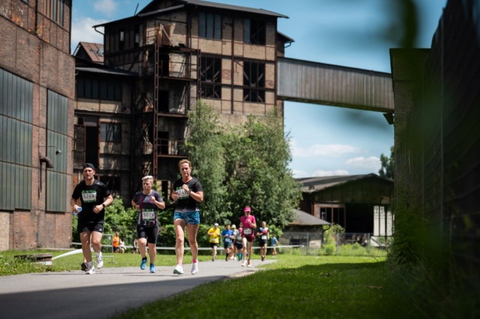 Běžecká série ČEZ RunTour zakončila sezonu a spouští registrace na tu novou – zajistěte si dávku běžecké radosti na rok 2023