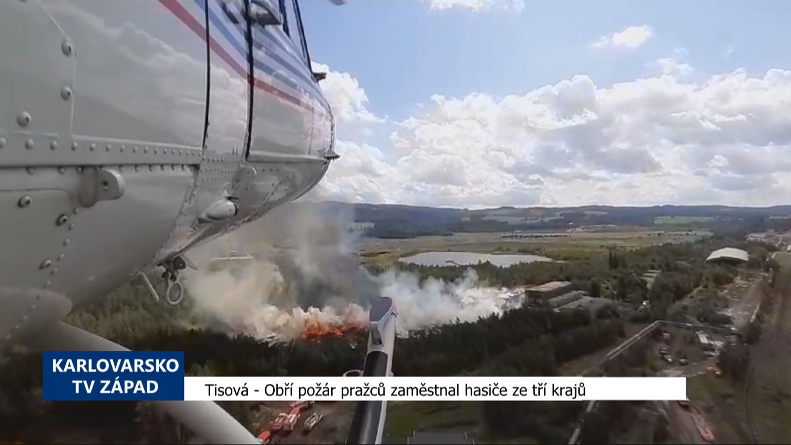 Tisová: Obří požár pražců zaměstnal hasiče ze tří krajů (TV Západ)