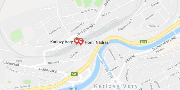 Karlovy Vary: Instalace schodišťové části lávky omezí provoz před Horním nádražím