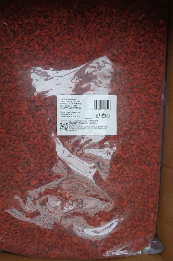 SZPI zakázala 7 tun sušeného ovoce goji z Číny obsahující zakázaný pesticid Carbofuran
