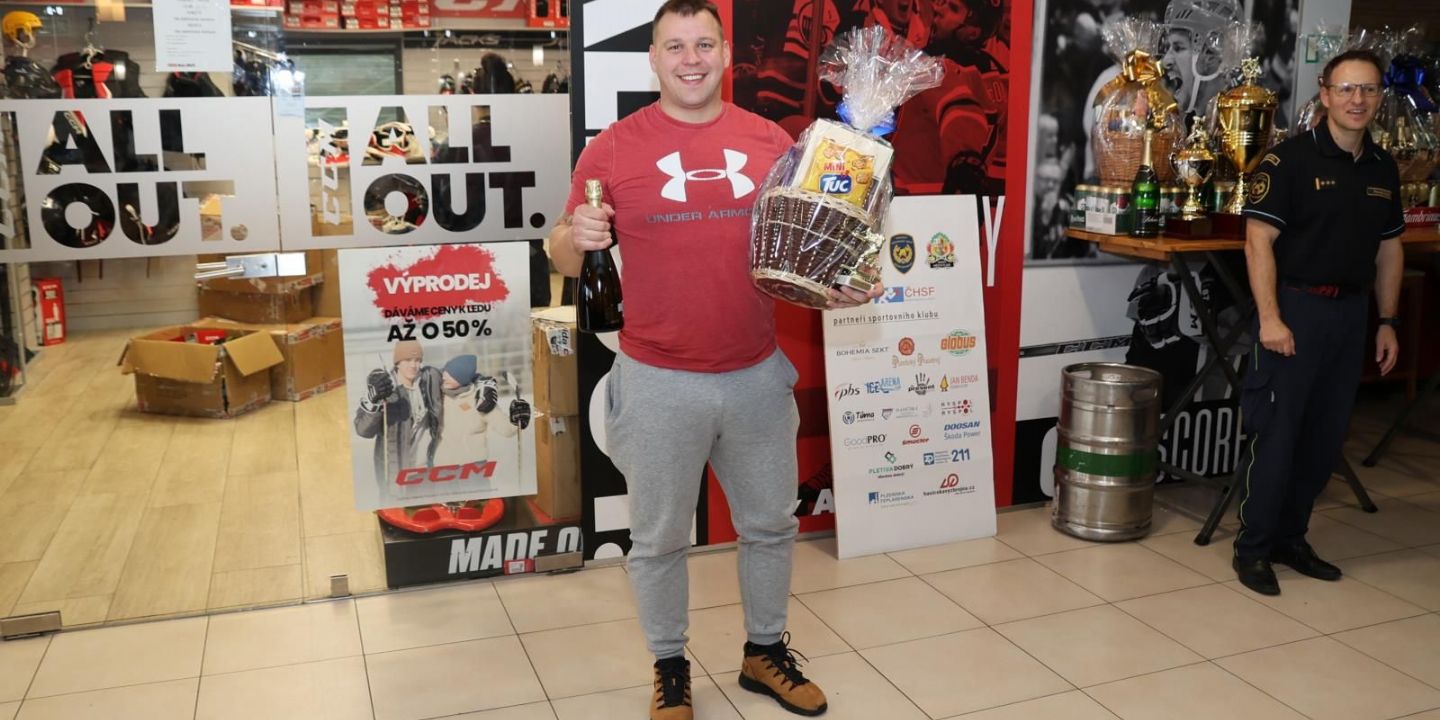 Dukla Přeštice triumfuje na hokejovém turnaji HZS Plzeňského kraje