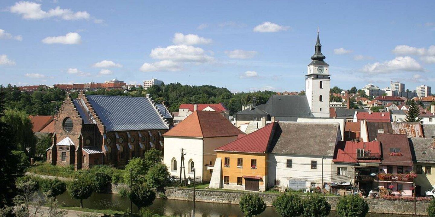 Meziříčí plánuje novou budovu pro dětskou skupinu na místě bývalého cirkusu