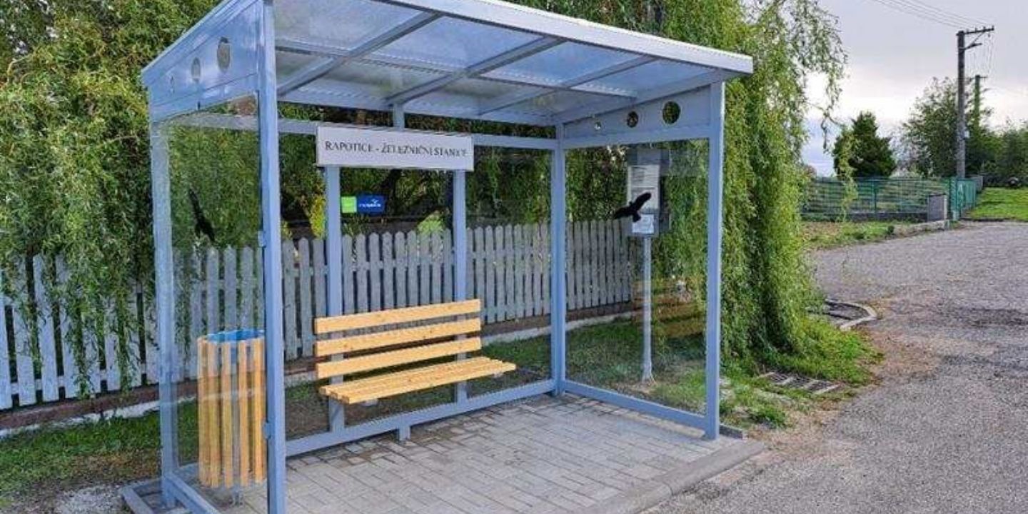 Podpora veřejné dopravy na Vysočině: 26 projektů získalo finance na modernizaci zastávek