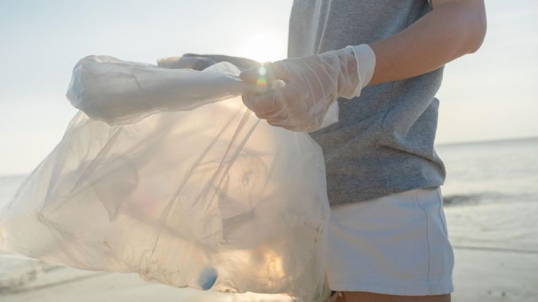 35+ každodenních věcí, které obsahují plast a jaké použít alternativy