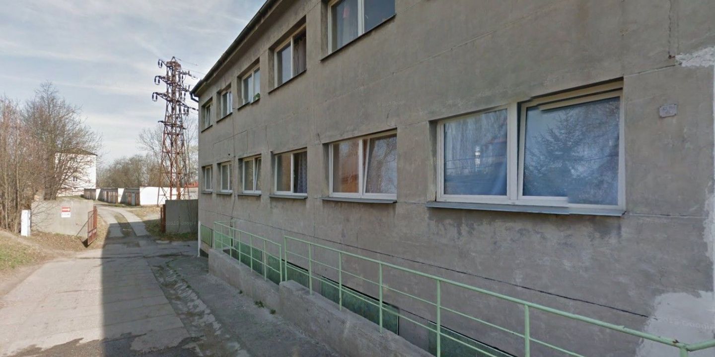 Požár a evakuace ubytovny na Lobezské, škoda 900 tisíc