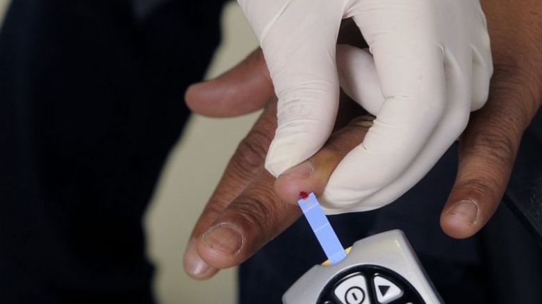 Nadváha, alkohol, cholesterol: hříchy, které někdy zachraňují život